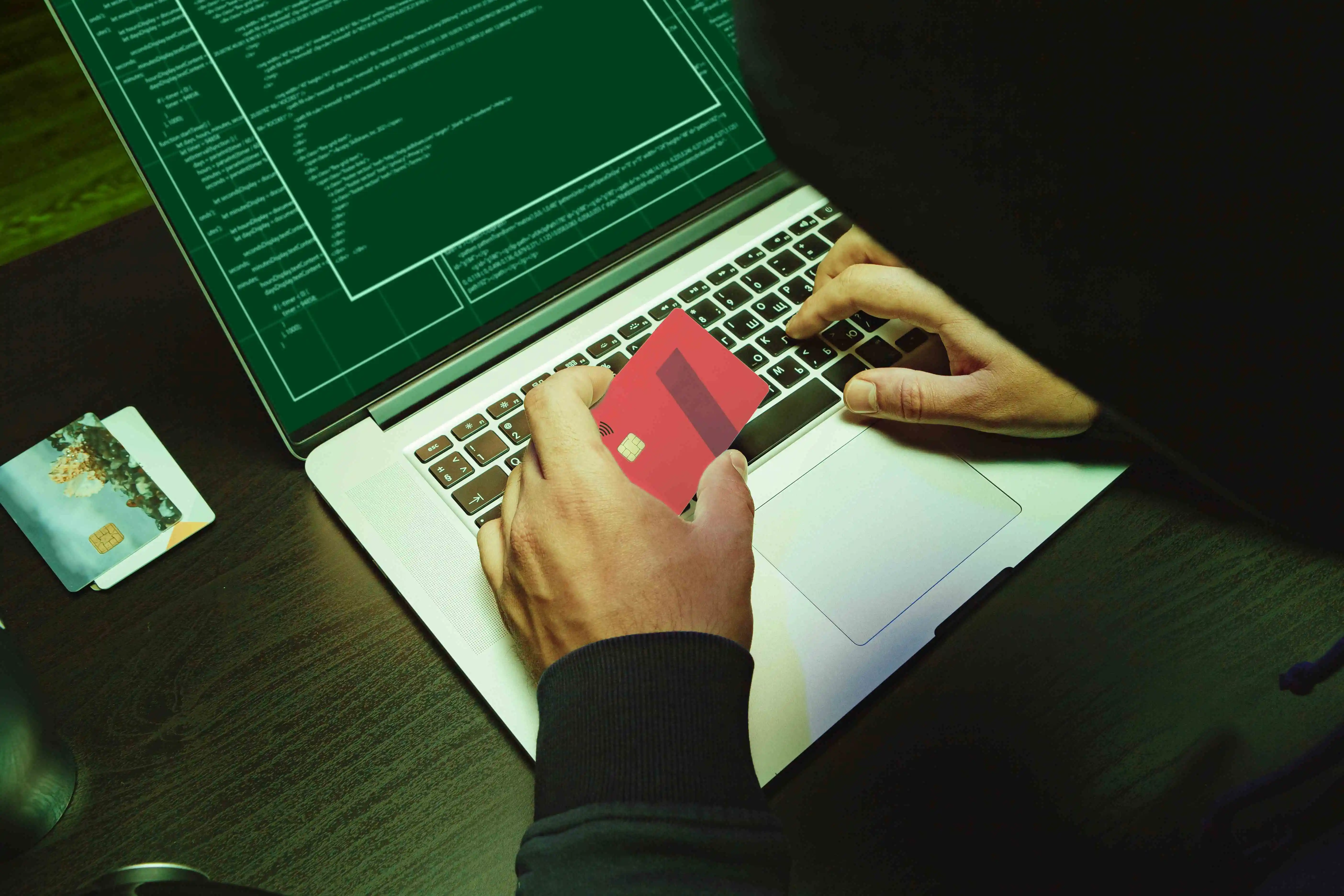 risks of phishing attacks